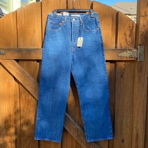 Levi’s Ribcage Straight Ankle